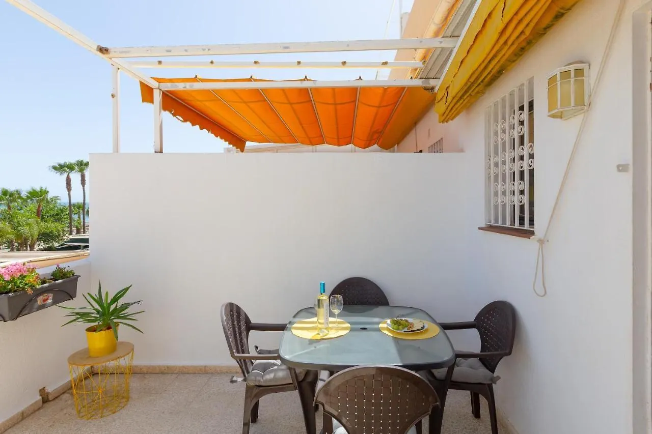 Apartment Right On The Beach Benalmadena