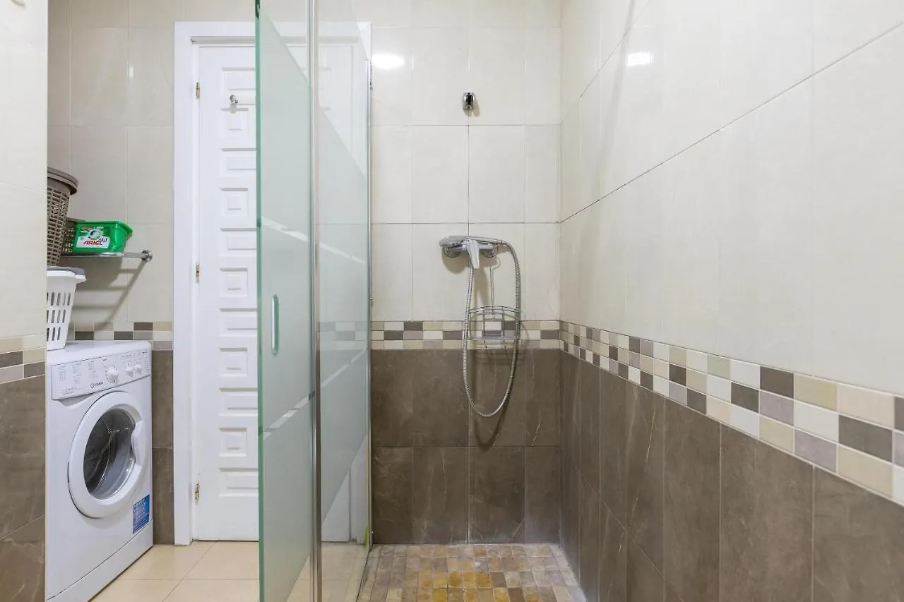 Apartment Right On The Beach Benalmadena